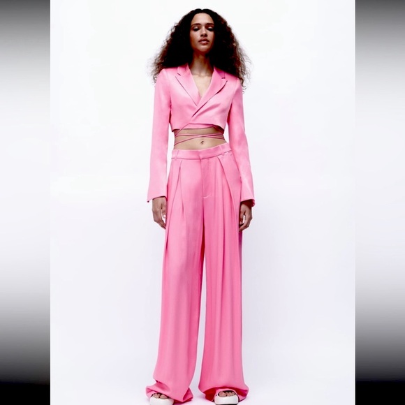 Zara pink satin effect cropped blazer - Picture 4 of 15